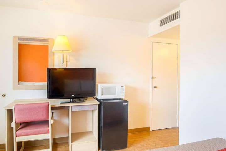 Room 17 of 29